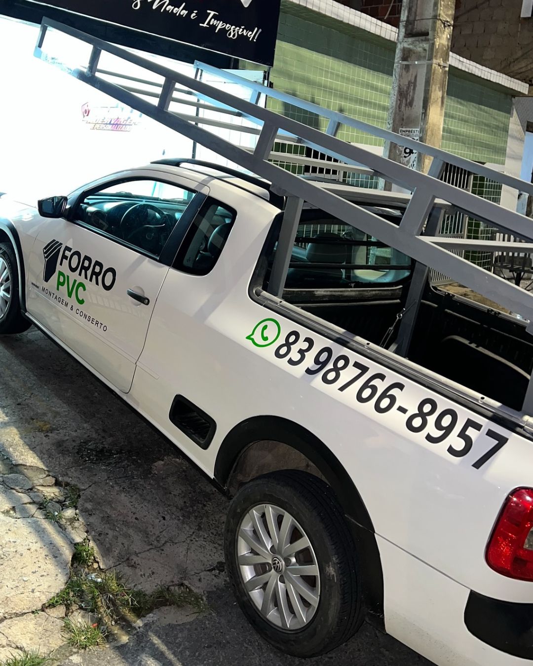 VW Saveiro — Forro PVC (lateral)