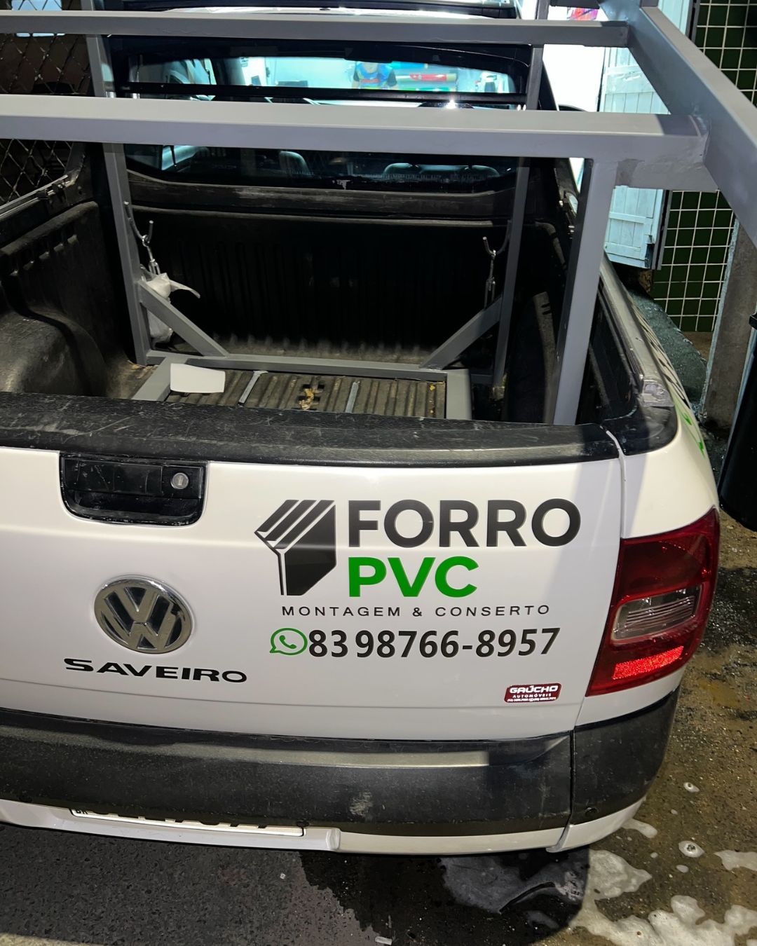 VW Saveiro — Traseira personalizada